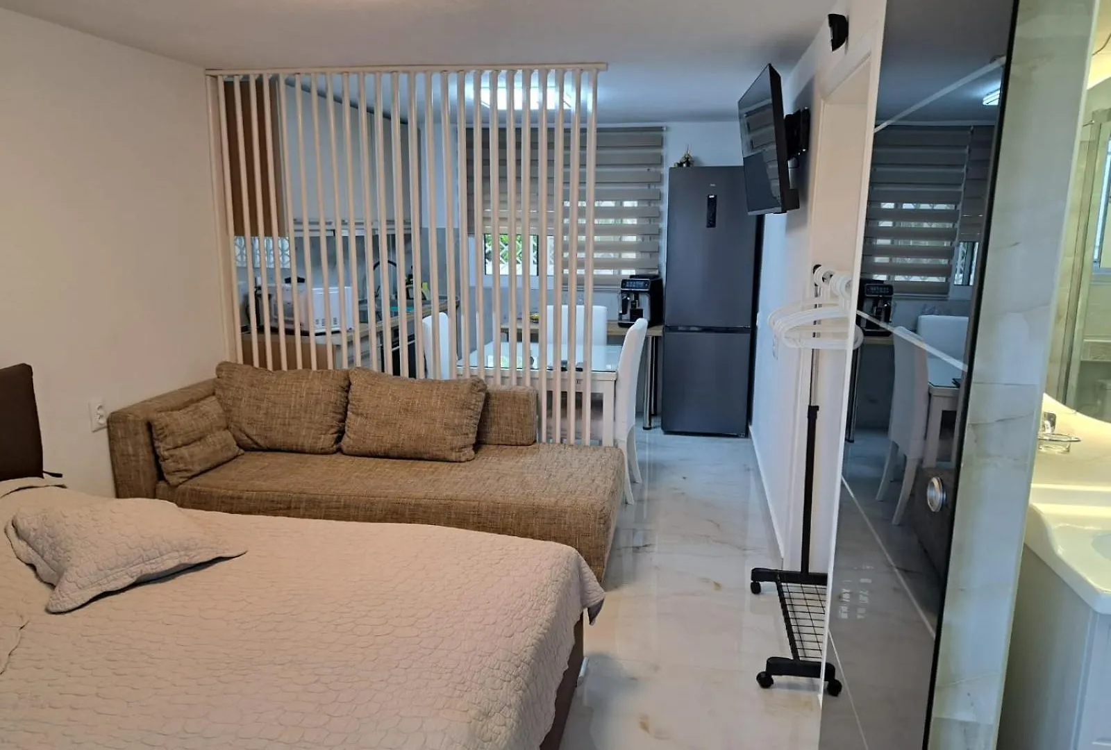 아파트 Good Holiday Kallithea